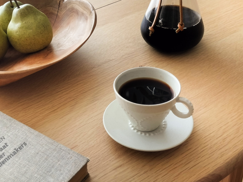 三分割構図の例：スマホで撮影したコーヒー